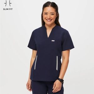Figs Scrub top